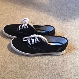 Black keds